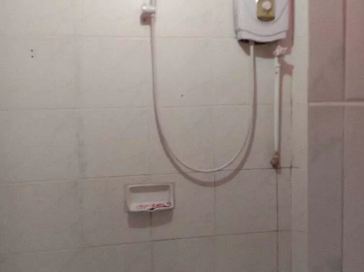 ホテル 1st Street Park Apartelle