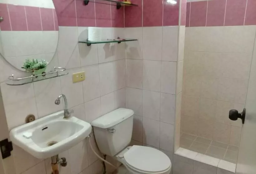 ホテル 1st Street Park Apartelle