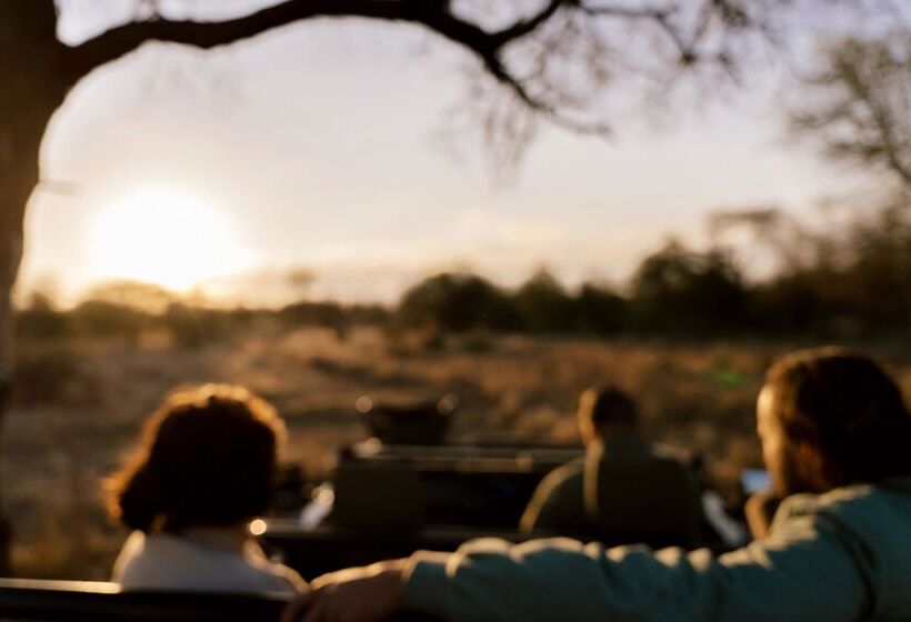 酒店 Amani Safari Camp