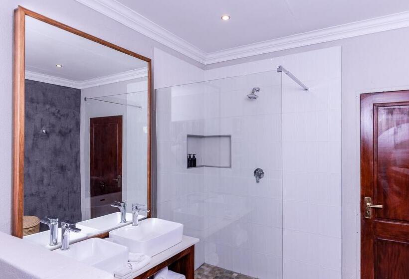 酒店 Amani Safari Camp