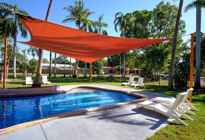 בית מלון כפרי Kimberleyland Waterfront Holiday Park