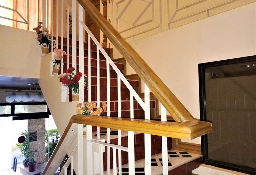 Пансион La Gracia Apartelle