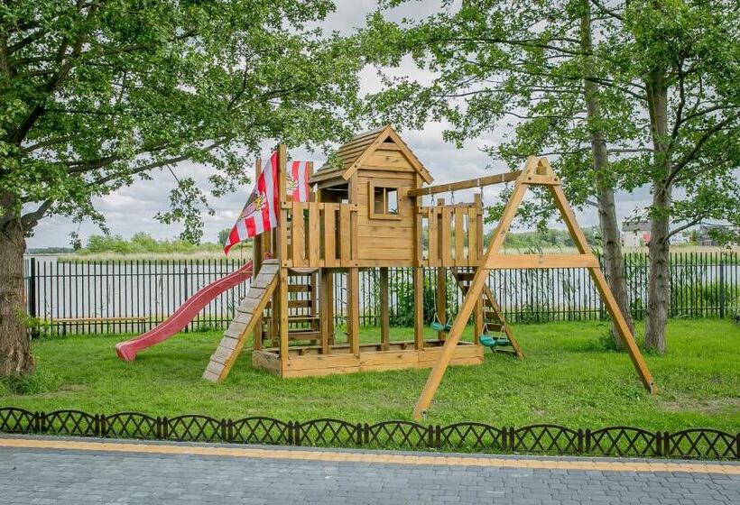 פנסיון Marina Mielno Z Widokiem Na Jezioro