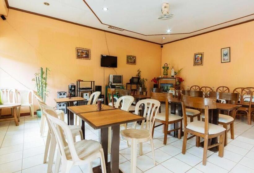 Pensão Reddoorz @ Bm Road