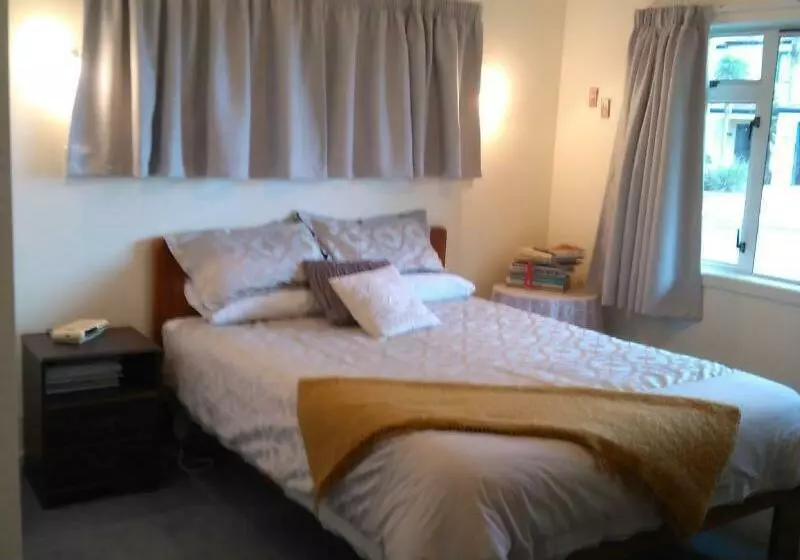 Seaview Bed And Breakfast