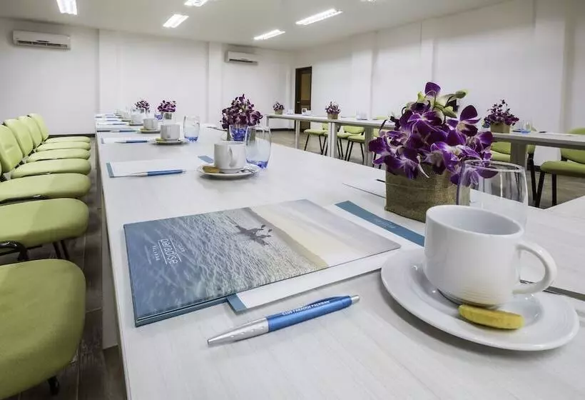 호텔 Discovery Coron Formerly Club Paradise Palawan