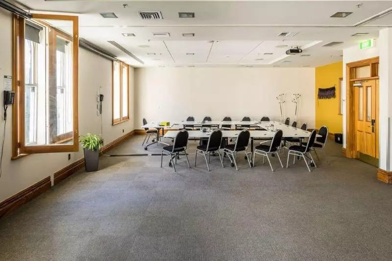 Отель Naumi Studio  Wellington