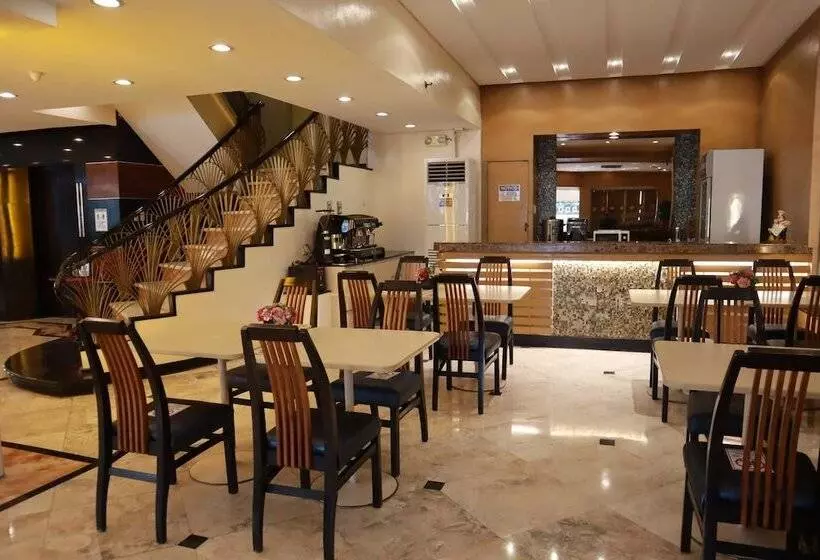 Palm Hotel Manila
