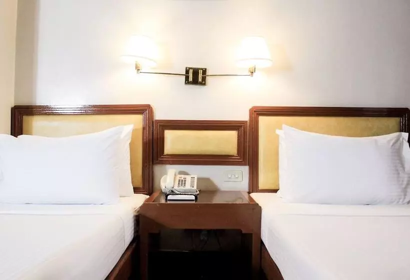Palm Hotel Manila