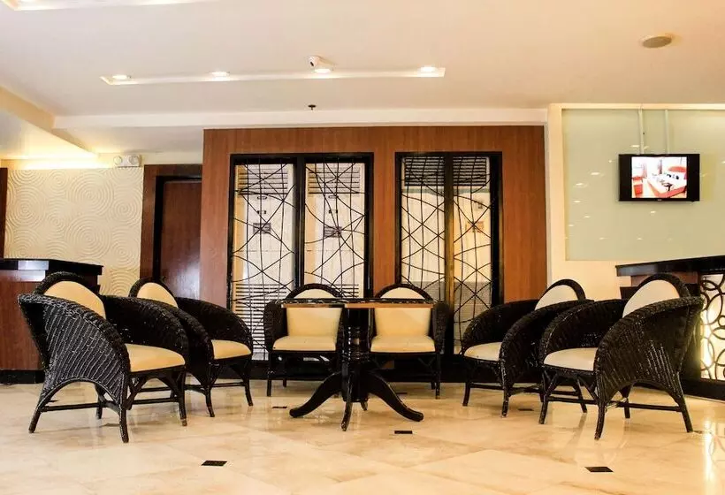 Palm Hotel Manila