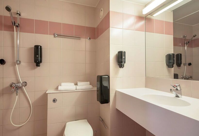 호텔 Scandic Hønefoss