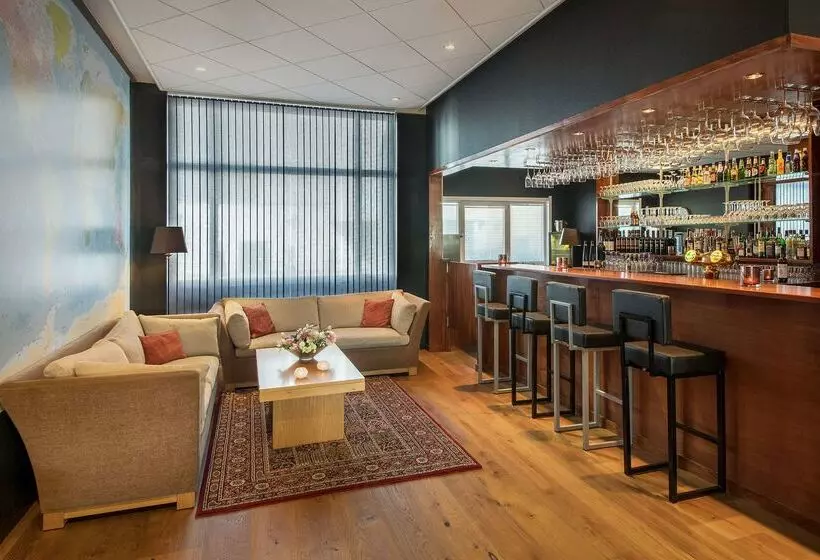 호텔 Scandic Hønefoss