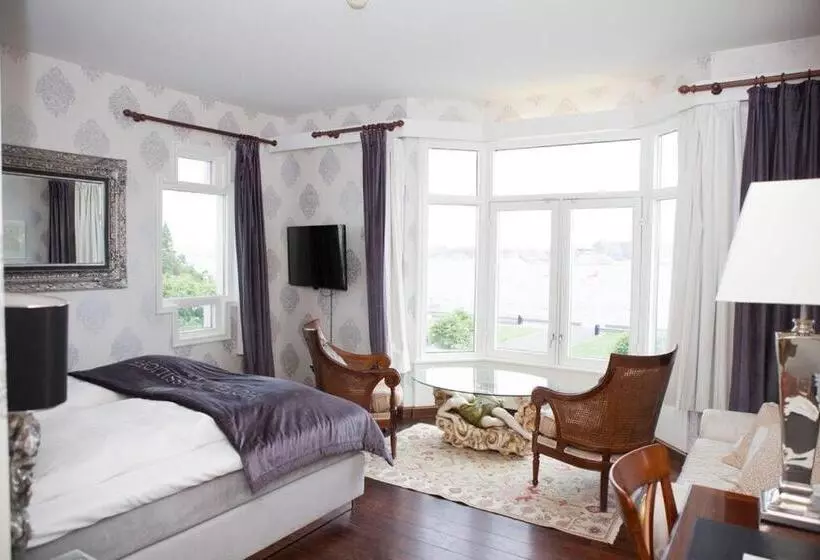 Wassilioff   Unike Hoteller