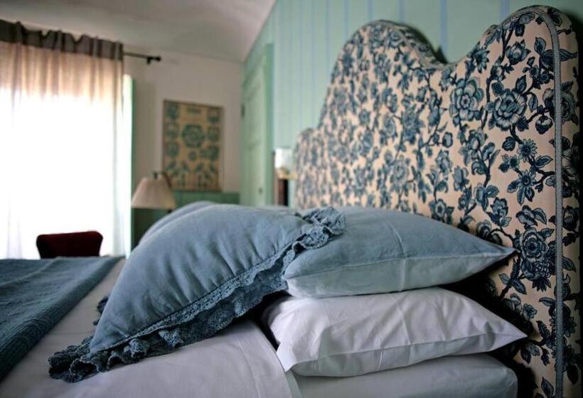 تختخواب و صبحانه Colazione In Piazza Castello