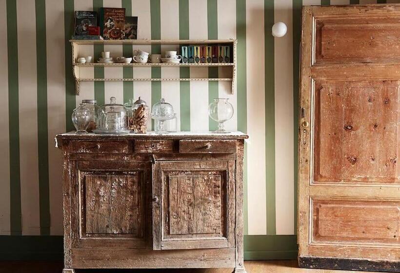 تختخواب و صبحانه Colazione In Piazza Castello