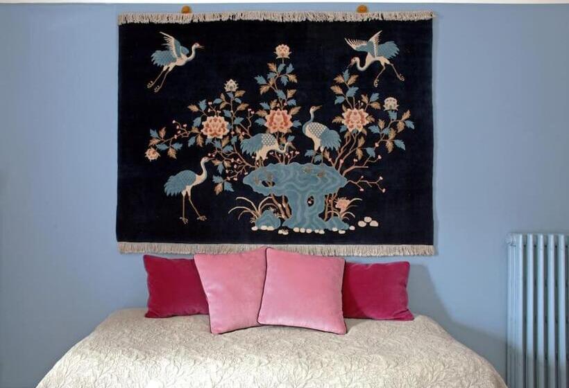 تختخواب و صبحانه Colazione In Piazza Castello