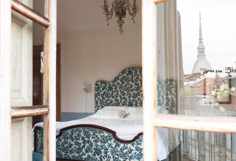 تختخواب و صبحانه Colazione In Piazza Castello