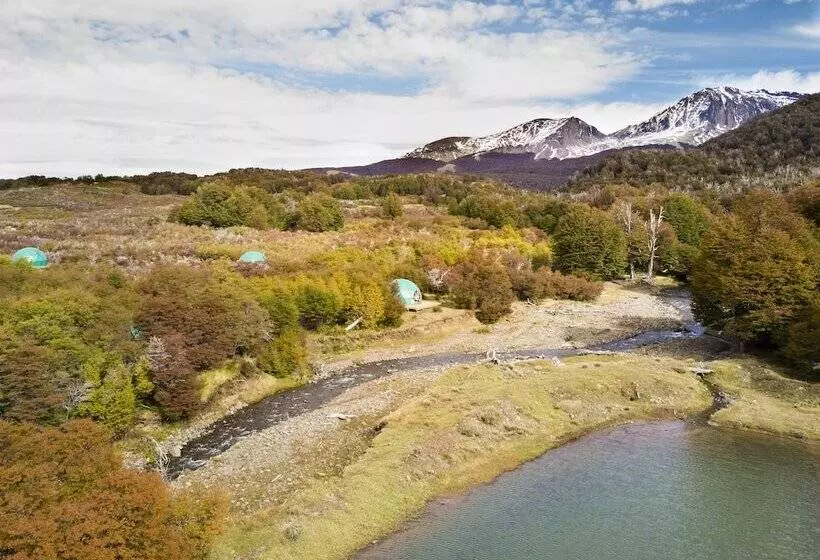 Hotelli Huemules Reserva De Montana