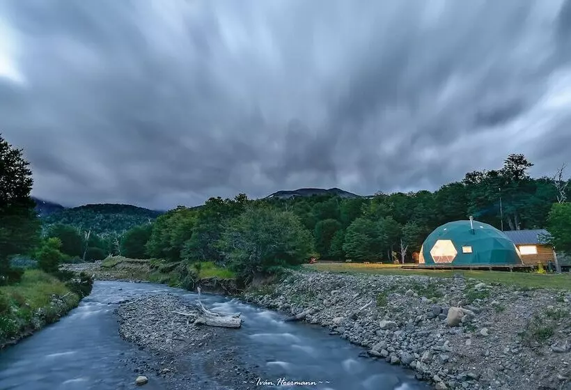 Hotelli Huemules Reserva De Montana