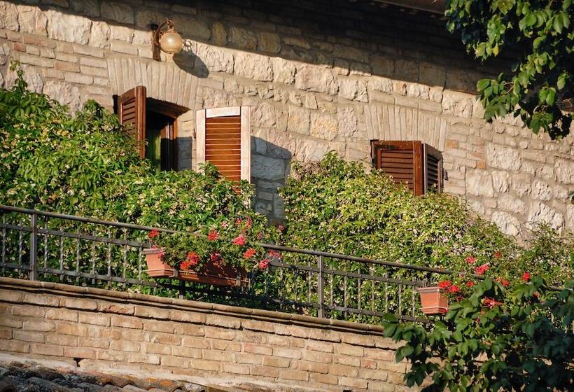 فندق ريفى Agriturismo Il Giardino Dei Ciliegi