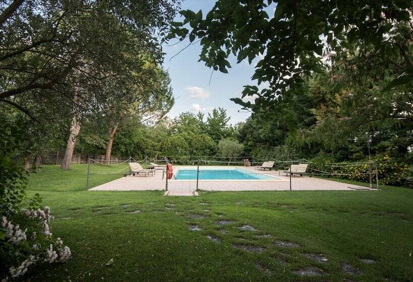 فندق ريفى Agriturismo Il Giardino Dei Ciliegi