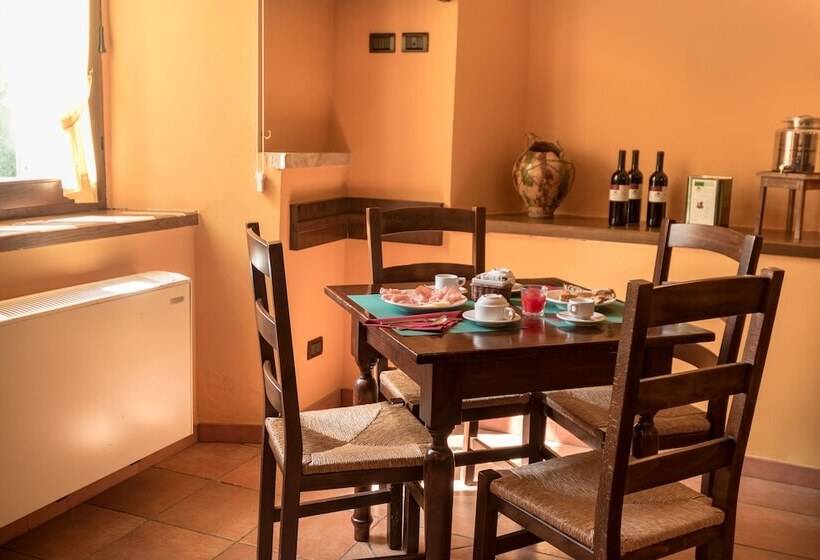 فندق ريفى Agriturismo Il Giardino Dei Ciliegi