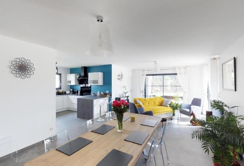 펜션 Côté Pinède