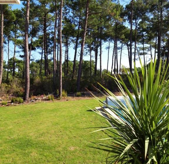 펜션 Côté Pinède