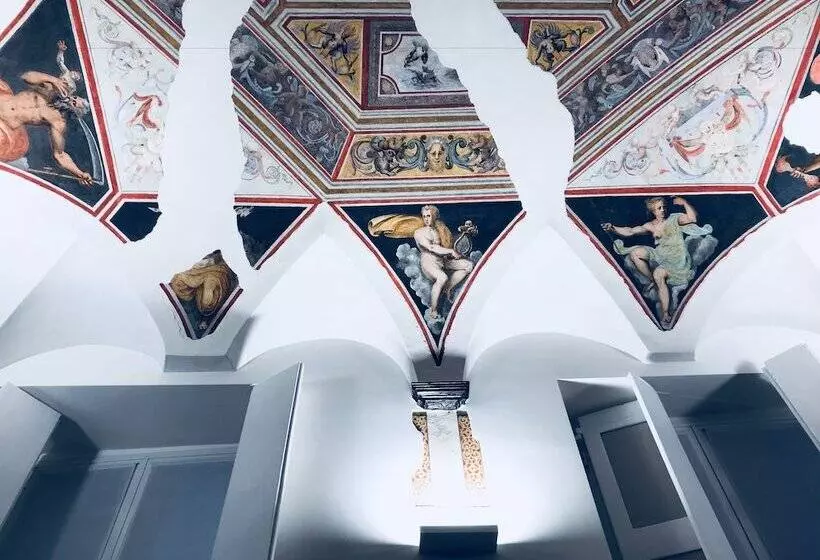 پانسیون Genova Suite Art