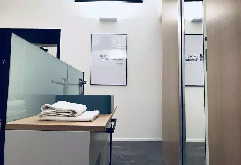 پانسیون Genova Suite Art