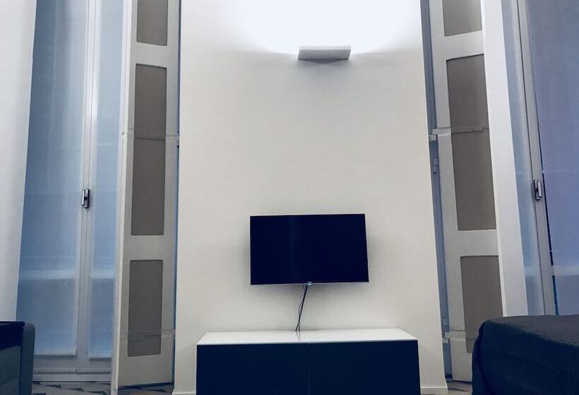 پانسیون Genova Suite Art