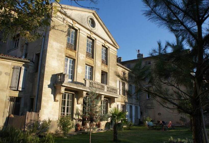 بنسيون Yobaba Lounge