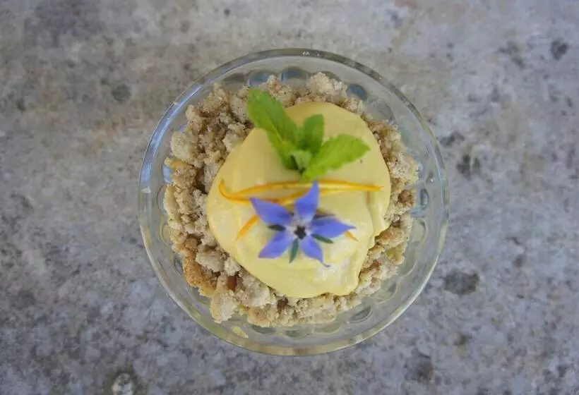 Majatalo Yobaba Lounge