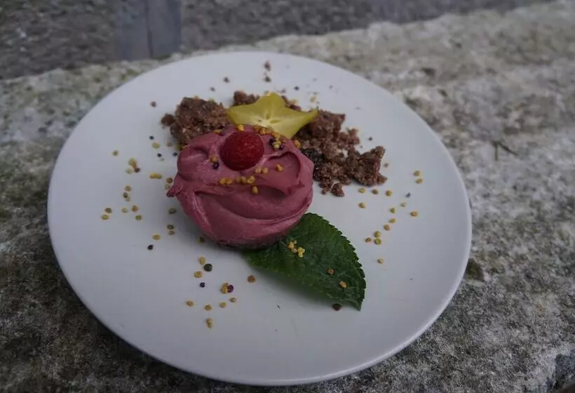 Majatalo Yobaba Lounge