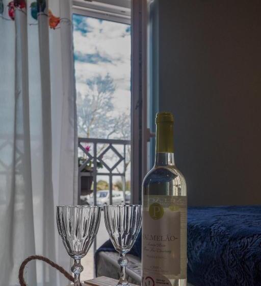 Y.palmela   Boutique Apartments