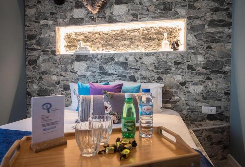 Y.palmela   Boutique Apartments