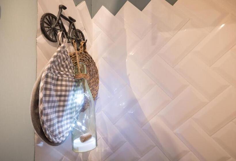 Y.palmela   Boutique Apartments