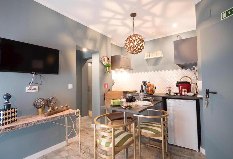 Y.palmela   Boutique Apartments