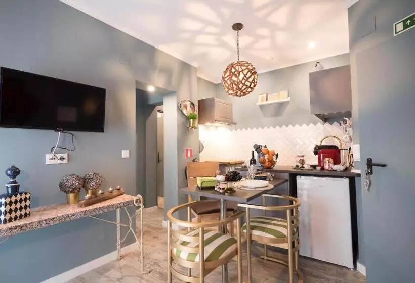 Y.palmela   Boutique Apartments