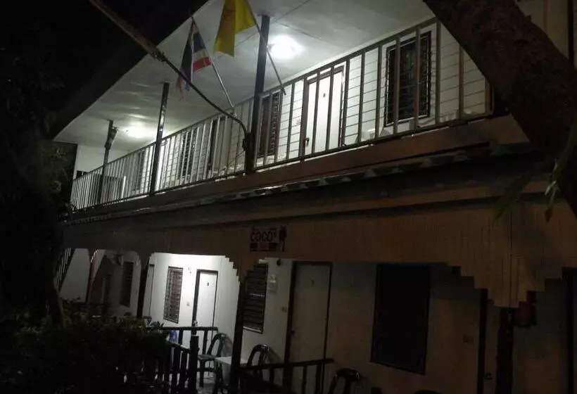 Alberg Coco S Guesthouse