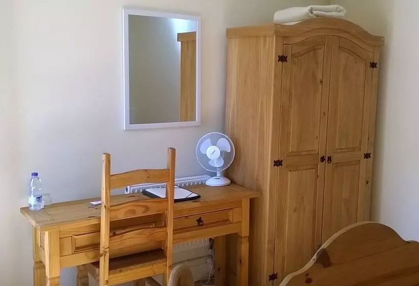 Aamiaismajoitus (B&B) Ancienne Ecole