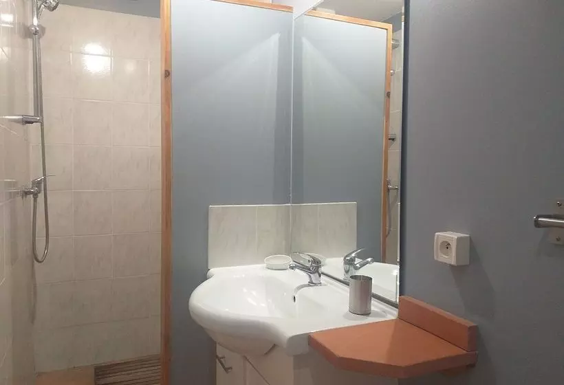 Aamiaismajoitus (B&B) Ancienne Ecole