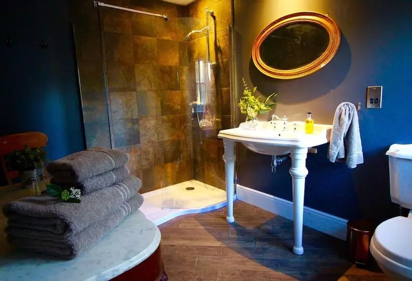 Aamiaismajoitus (B&B) Castle Hill House