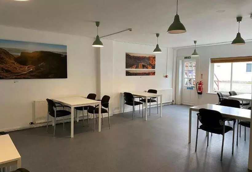 Hartfield House Hostel