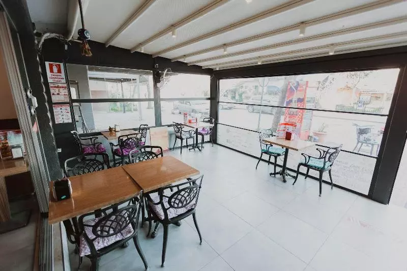 ホテル Amasra Ayisigi Pansiyon