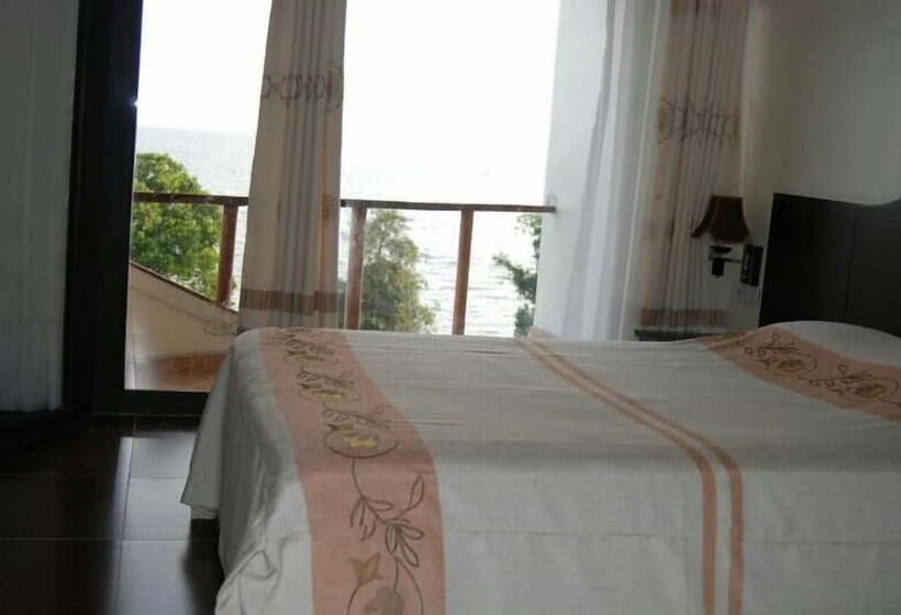 هتل Garuga Resort Beach