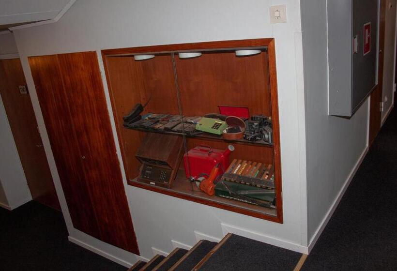 בית מלון כפרי Highway