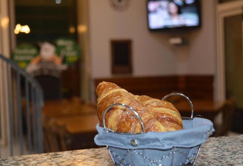 ホテル Hôtel Du Centre