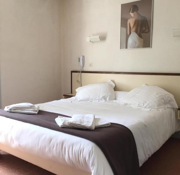 ホテル Hôtel Du Centre