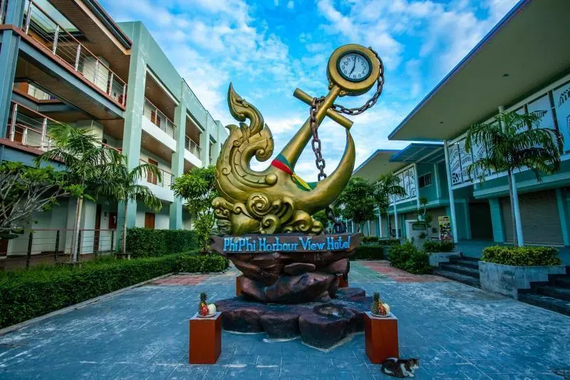 Hotel Phi Phi Harbour View